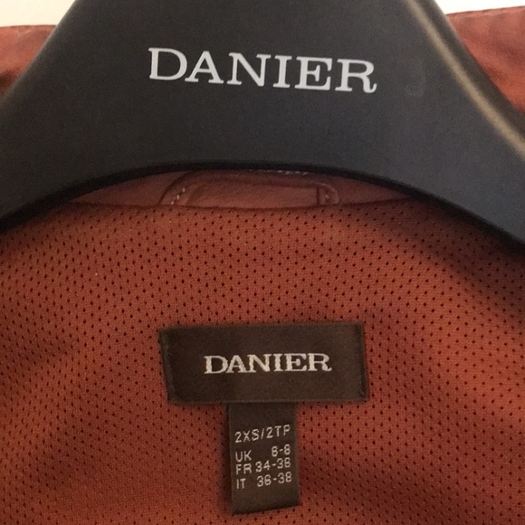 Danier Leather Jacket - Picture 9 of 10